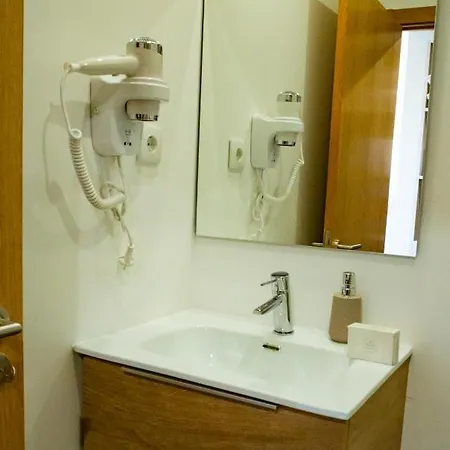 Loureiro לינה וארוחת בוקר